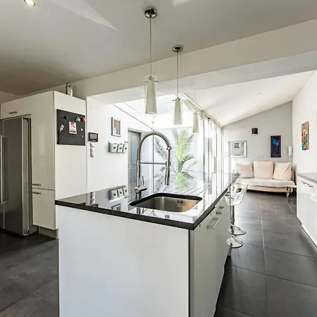 Maison Au Cœur De Avec Parking Privé Valence (Drome)