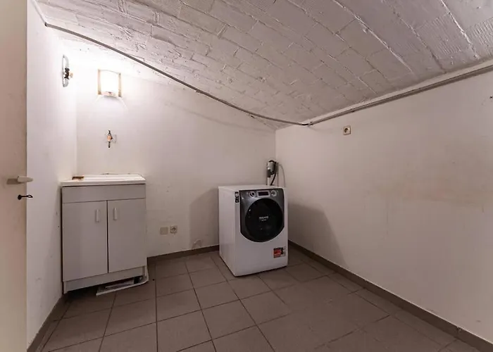 Maison Au Coeur De Avec Parking Prive Valence