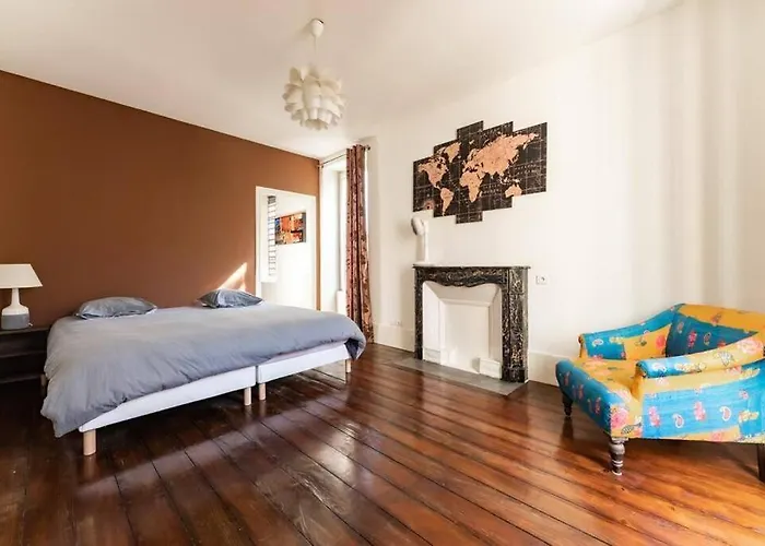 Nyaraló Maison Au Coeur De Avec Parking Prive *