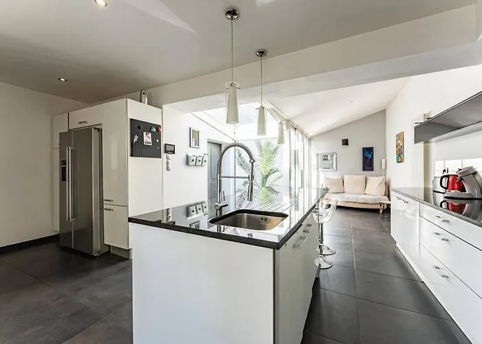 Maison Au Cœur De Avec Parking Privé Valence (Drome)